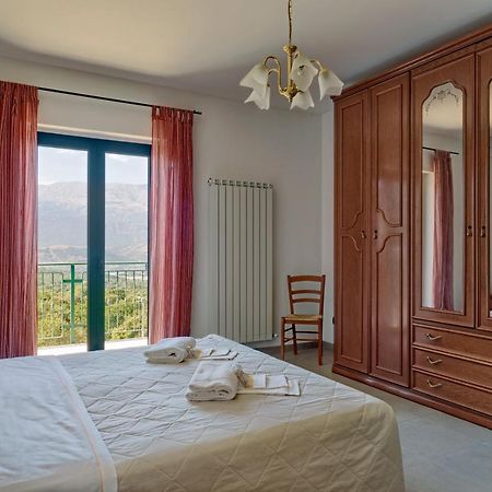 Agriturismo Statale 17 Poggio Picenze エクステリア 写真